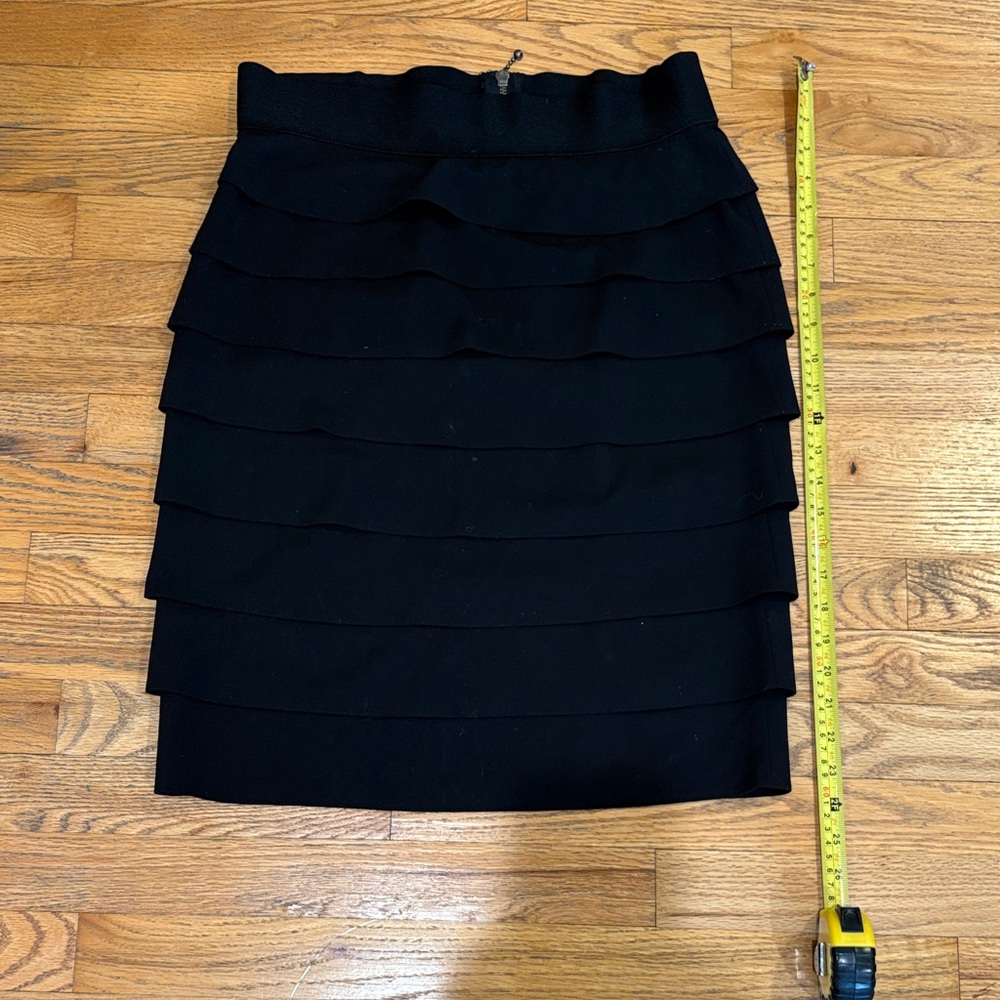 Alfani size 6 pleated pencil skirt excellent condition